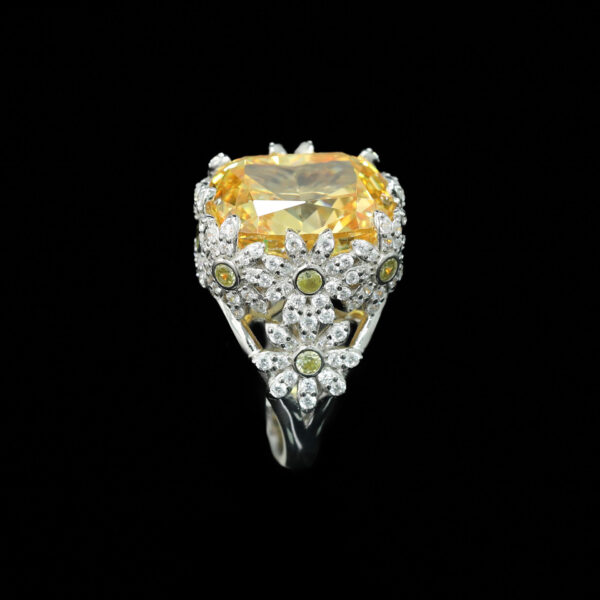 #268 Fashionable and high-end 925 silver niche design Daisy shape ladies' Ring - Image 7