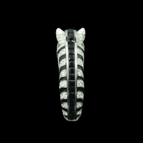 #190 Fashionable, high-end and elegant Zebra-shaped ring - Image 4