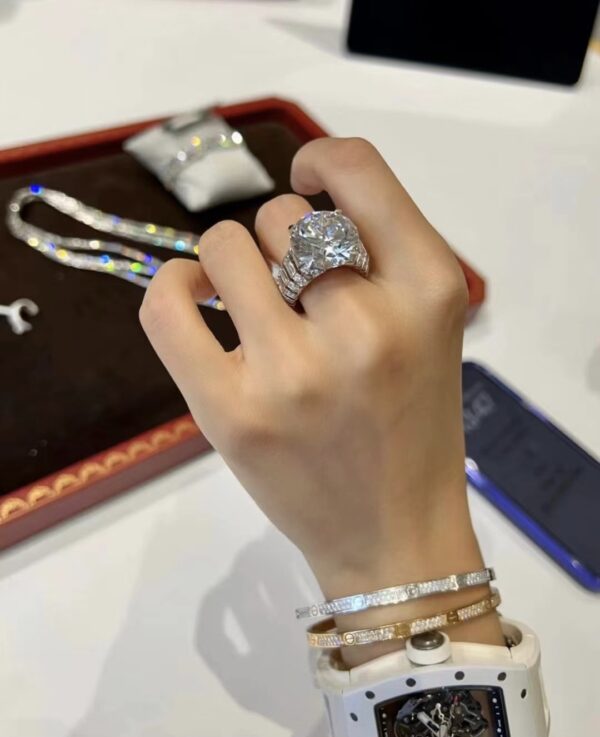 #253 Fashionable and High-end 925 silver Niche design Wedding ring - Image 7