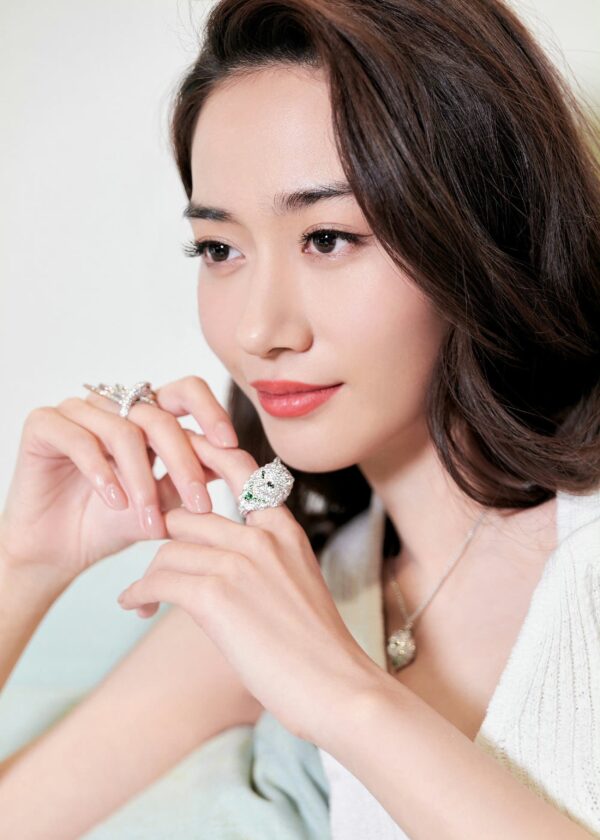 #189 Fashionable, high-end and elegant green cat-shaped ring - Image 8