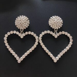 #75 Fashionable and Sophisticated Heart Earrings with Exaggerated Heart-shaped Studs