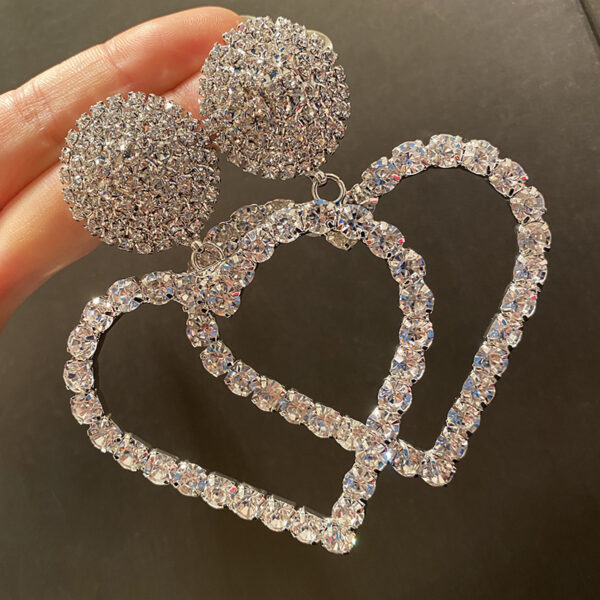#75 Fashionable and Sophisticated Heart Earrings with Exaggerated Heart-shaped Studs - Image 2