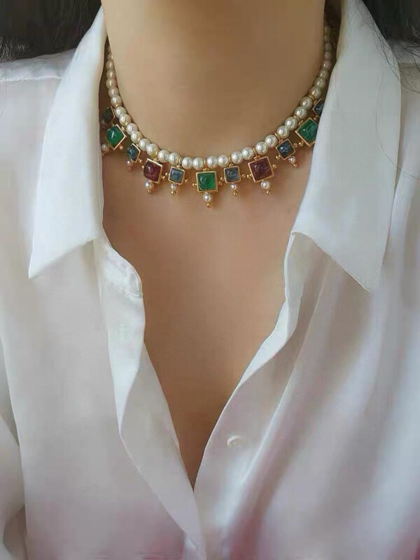 #312 Stylish and High-end retro Pearl necklace - Image 8