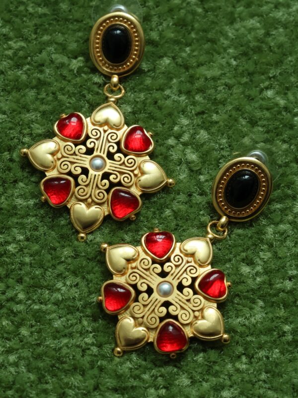 #316 Retro and High-end glass earrings - Image 7