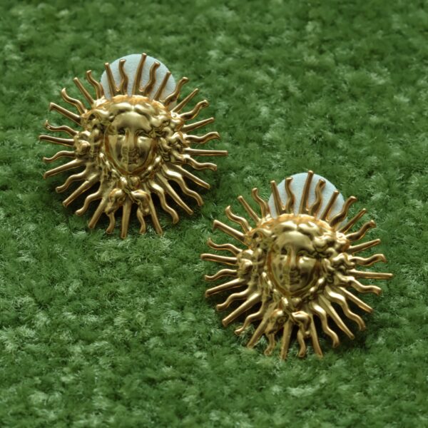 #316 Retro and High-end glass earrings - Image 10