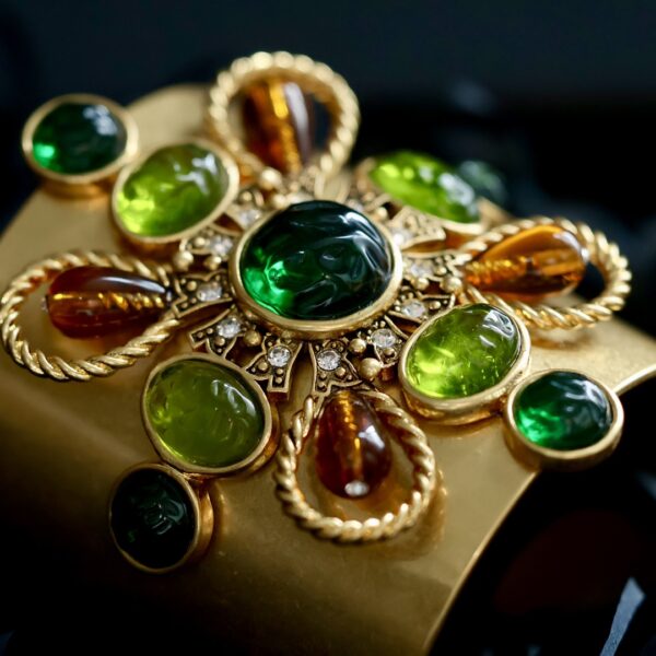 #315 Stylish and High-end Retro brass Glass bracelet - Image 6