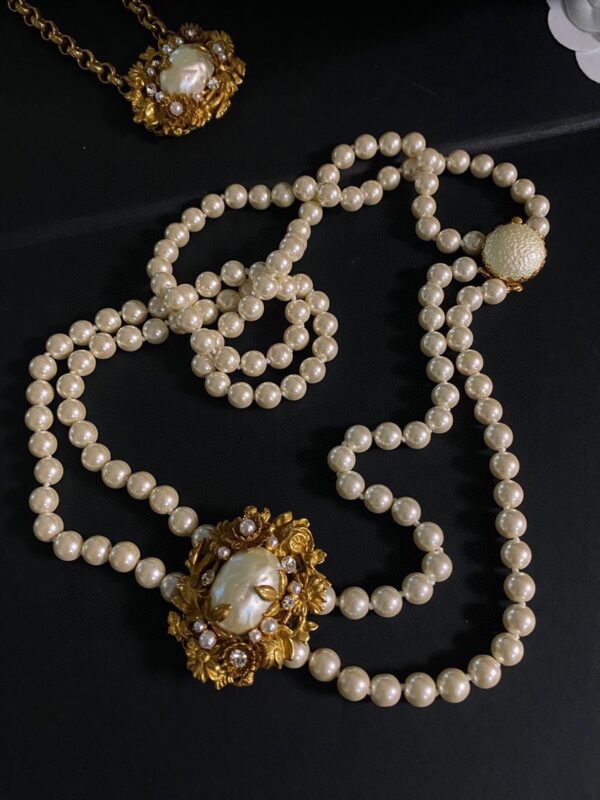 #311 Fashionable and High-end retro Pearl Necklace