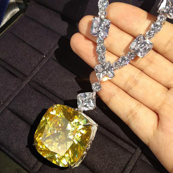 #218 S925 silver Fengfang goose yellow 30*30ct high-carbon diamond wedding necklace for ladies - Image 7