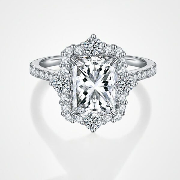 #232 S925 Silver Light Luxury, Exquisite and high-end 4-carat Redien Che All-Moissan diamond ring