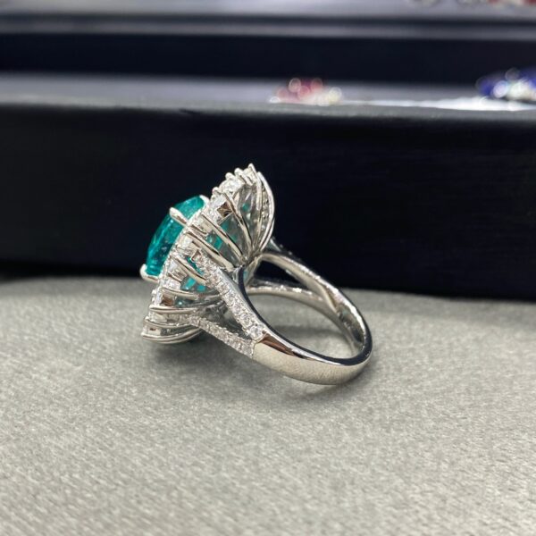 #150 S925 Silver Light Luxury Exquisite High-end Cultivated Paraiba Oval 6-carat ring - Image 6
