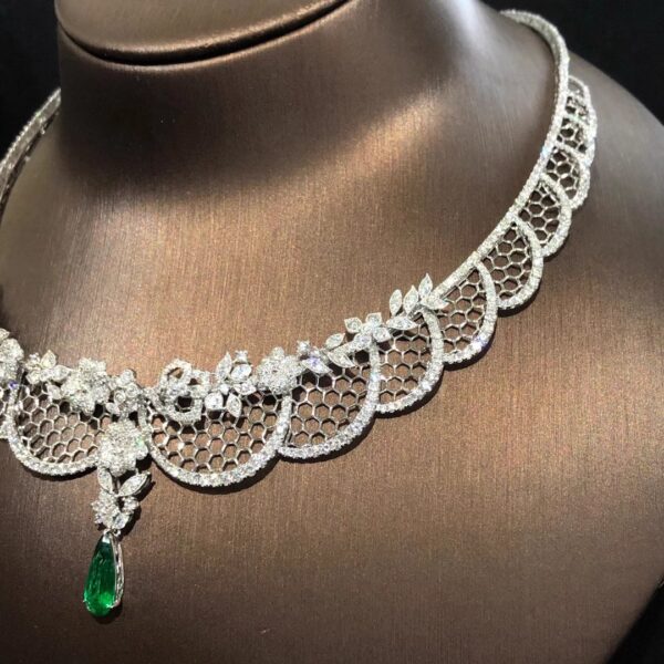 371#High end natural emerald necklace with main stone of 1.24 carats, 18k gold inlaid with diamonds and international certificate vvg - Image 7