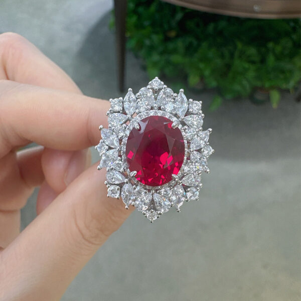 #142 S925 silver, light luxury, exquisite and high-end, with a bold oval 5-carat pigeon blood red ring - Image 7