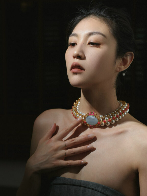 #313 Fashionable and High-end Retro colored diamond Pearl Necklace - Image 10