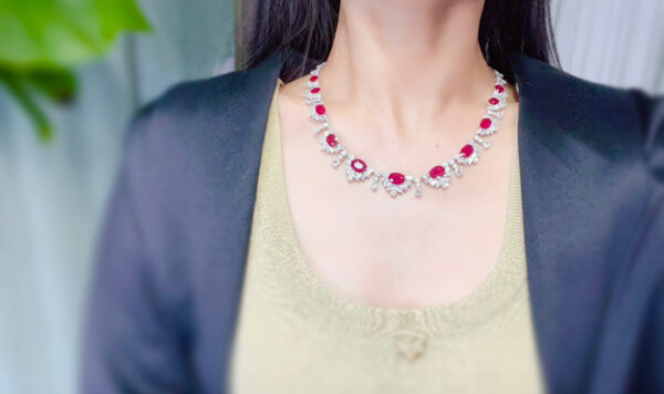 397#High end fashion natural Burmese pigeon blood red ruby necklace with main stone of 29.35 carats and 18K gold inlaid with natural diamonds - Image 12