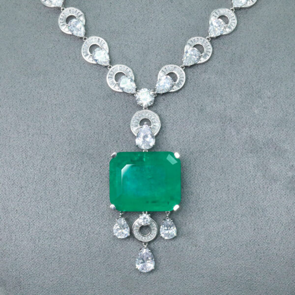 #193 Pendant chain, all 925 silver gold-plated high-carbon diamond wood with green necklaces, fashionable and versatile - Image 2