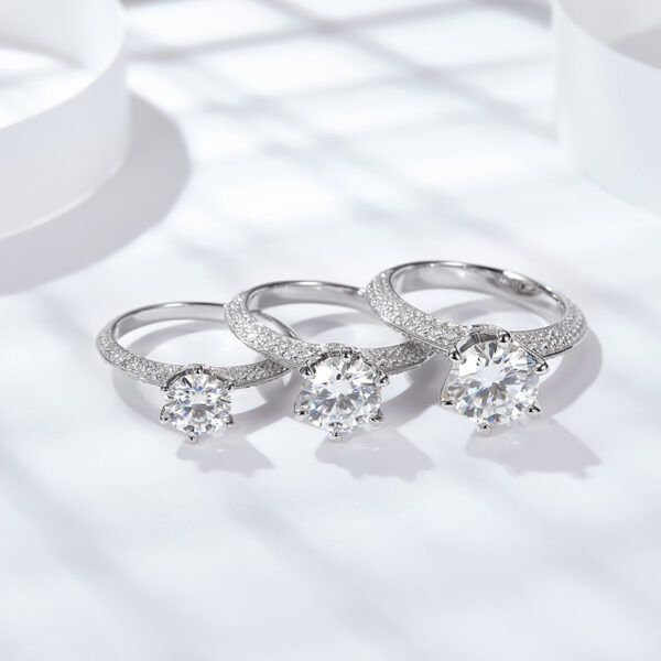 #141 S925 Silver Light Luxury Exquisite High-end 5-carat Moissanite round women's ring - Image 3