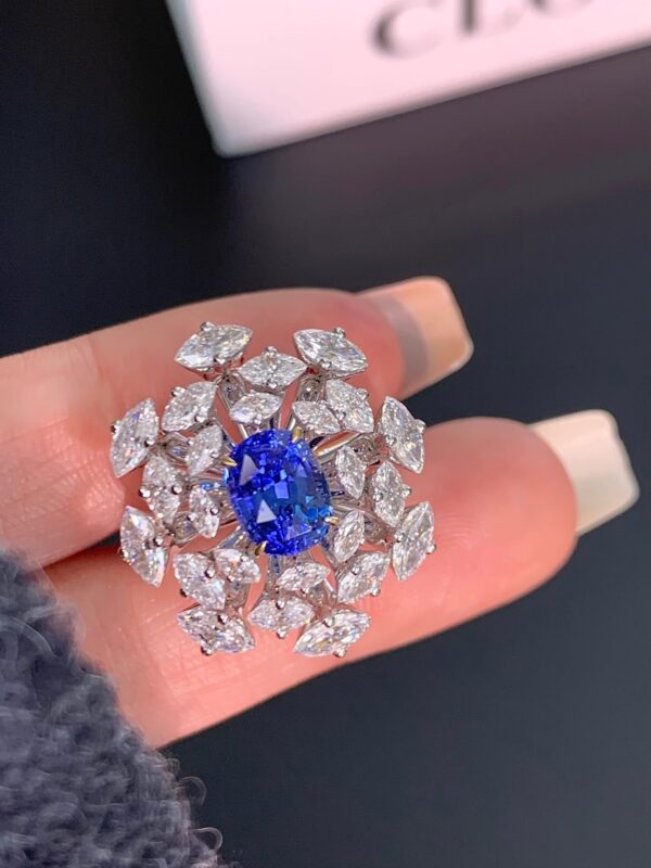 401#High end fashion natural Sri Lankan cornflower sapphire ring with main stone 2.32 carats 18k gold mm - Image 2