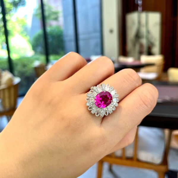 #140 S925 Silver Light Luxury Exquisite High-end 5-carat cultivated sapphire ring - Image 3