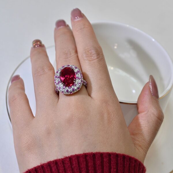 # 139 S925 Silver Light Luxury Exquisite High-end Feel 7.65ct Cultivated Ruby Starry Sky Pigeon Egg Ring Oval Luxury Set ring - Image 5