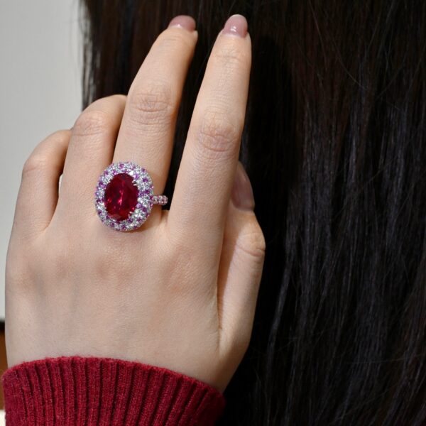 # 139 S925 Silver Light Luxury Exquisite High-end Feel 7.65ct Cultivated Ruby Starry Sky Pigeon Egg Ring Oval Luxury Set ring - Image 4