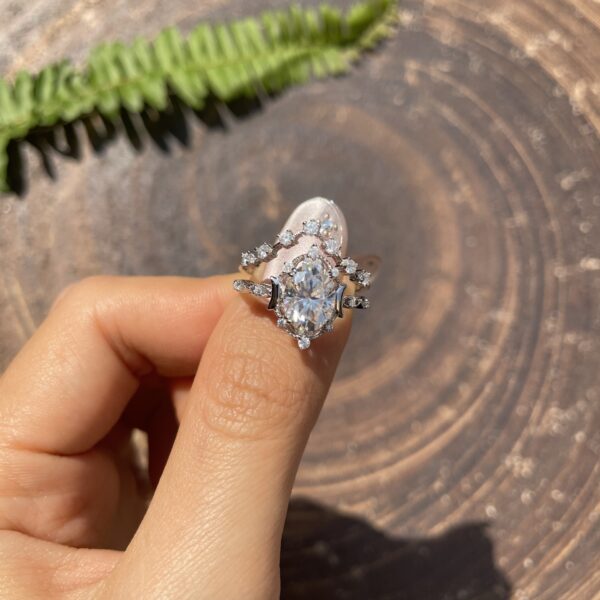 #165 Stylish and High-end 2ct, 7*9mm layered set wedding ring - Image 5