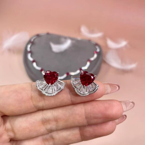 #133 S925 Silver light Luxury exquisite high-end feel 22ct cultivated ruby red heart necklace collarbone chain, 11ct ear studs - Image 3