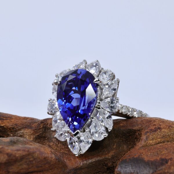 # 134 S925 Silver Light Luxury Exquisite High-end Feel 5.3ct cultivated sapphire Large water drop ring - Image 3