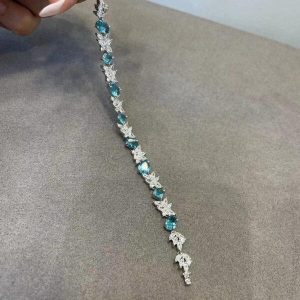 #120 S925 Silver Light Luxury Exquisite High-end Feel 8.63-carat Large water drop cultivated Paraiba blue Gemstone necklace - Image 6