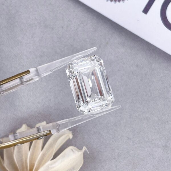 43# 10-carat lab-grown diamond, CVD non-color-changing laboratory lab-grown diamond - Image 2