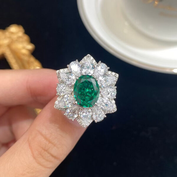 #179 S925 Silver Ice Flower Cut High Carbon Drill Oval Ring for Women - Image 4