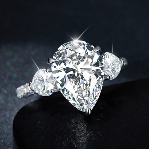 #154 S925 Silver Light Luxury, exquisite and high-end, 5-carat water drop grand set full Moissanite diamond ring - Image 6