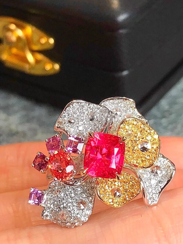 399#High end fashion natural fire lotus color spinel ring with 1.54 carats of main stone and 18k gold inlaid with natural diamonds - Image 3
