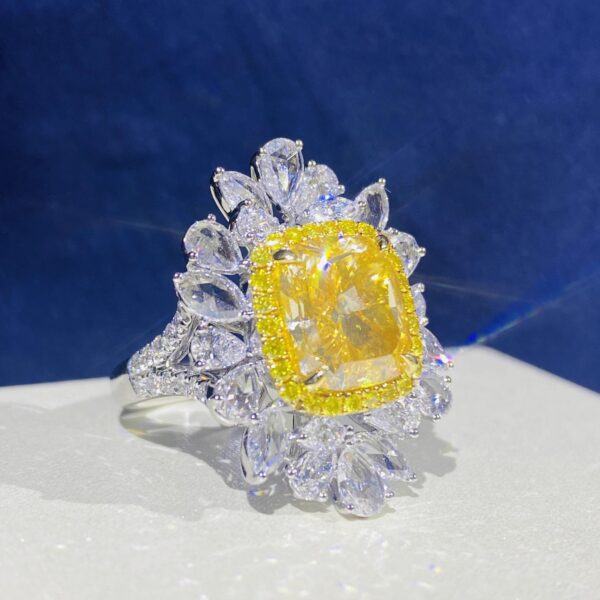 6666#GIA yellow diamond ring 5.92 carats cushion shaped luxury surround rose cut natural colored diamond ring ring ring for women - Image 3