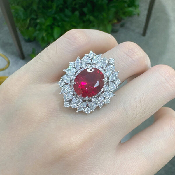 #142 S925 silver, light luxury, exquisite and high-end, with a bold oval 5-carat pigeon blood red ring - Image 5