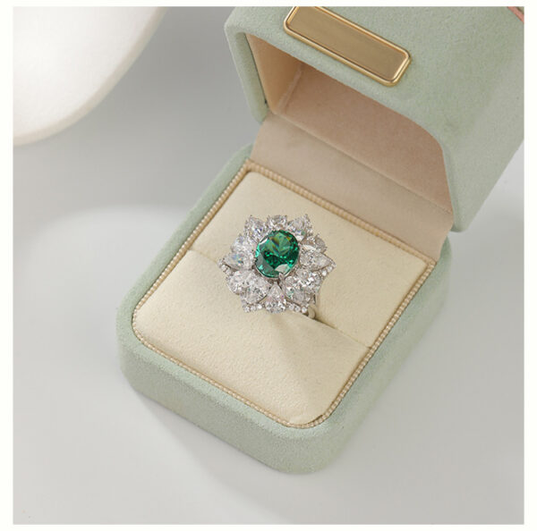 #179 S925 Silver Ice Flower Cut High Carbon Drill Oval Ring for Women - Image 9