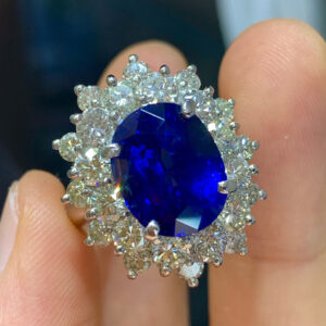 398#AIGS High Order Natural Sri Lanka Royal Blue Sapphire Ring Main Stone 7.21 carat pt with Natural Diamond