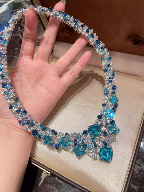#224 Fashionable High-End Aquamarine Banquet Necklace - Image 5
