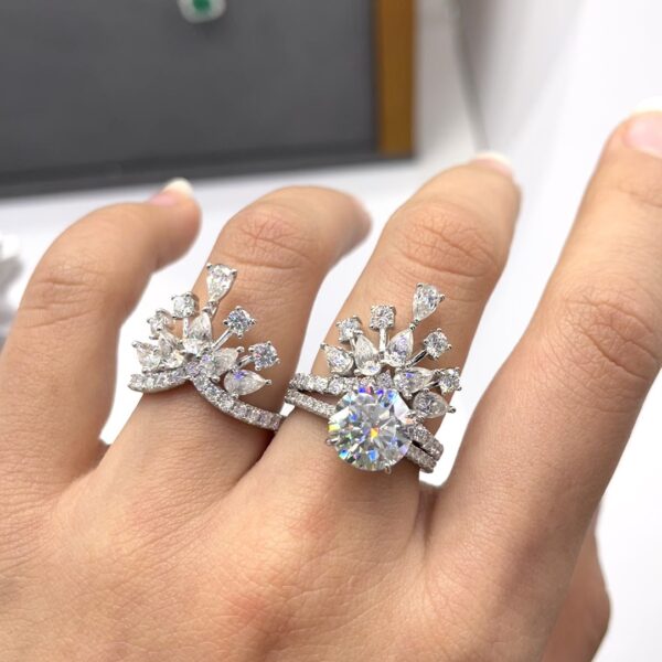 #157 S925 Silver Light Luxury, exquisite and high-end crown row ring, teardrop Moissanite, ladies' stacked ring - Image 4