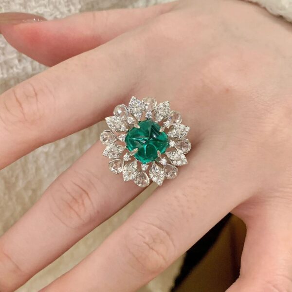 #196 925 Silver gold-plated ring, high-carbon diamond wood with green sugar tower shape, exquisite girls' ring - Image 2