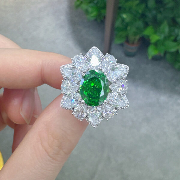 #179 S925 Silver Ice Flower Cut High Carbon Drill Oval Ring for Women - Image 3