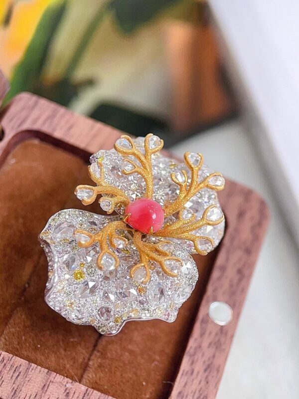 370#High end natural flamingo powder conch pearl hole bead ring with main stone of 0.96 carats, 18k gold with diamond, dys with jewelry certificate - Image 3