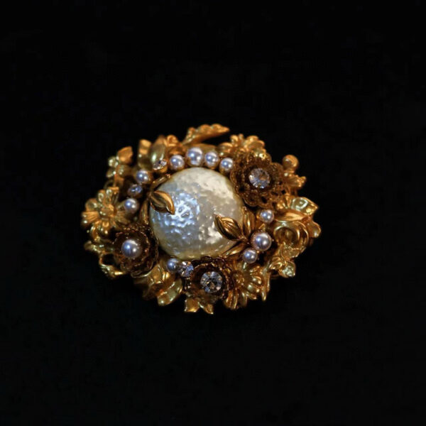 #318 Retro and High-end Baroque Pearl Flower Necklace Brooch - Image 3