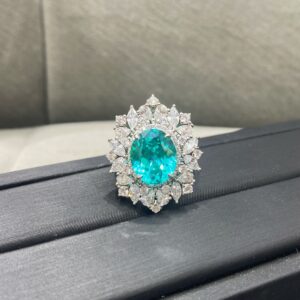 #150 S925 Silver Light Luxury Exquisite High-end Cultivated Paraiba Oval 6-carat ring