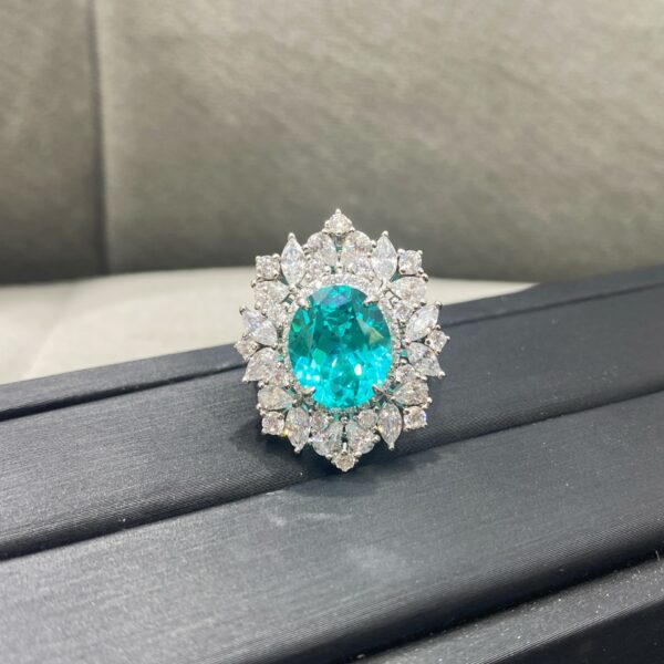#150 S925 Silver Light Luxury Exquisite High-end Cultivated Paraiba Oval 6-carat ring