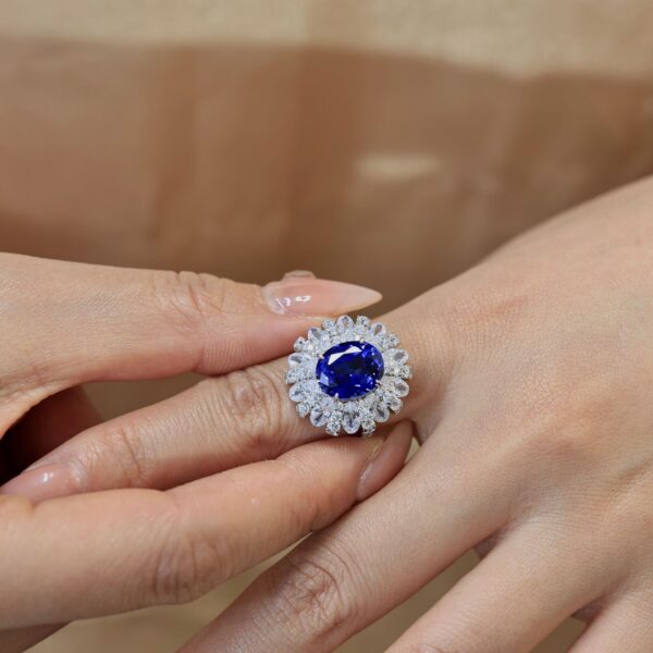 #138 S925 Silver Light Luxury, Exquisite and high-end 5-carat cultivated pink sapphire ring - Image 4