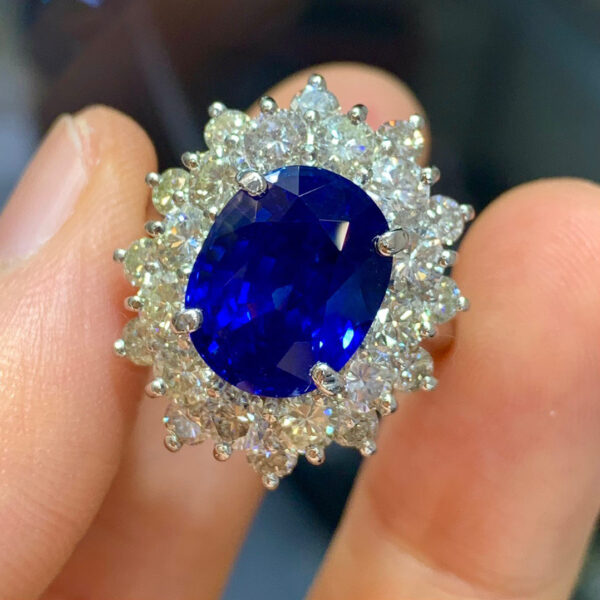 398#AIGS High Order Natural Sri Lanka Royal Blue Sapphire Ring Main Stone 7.21 carat pt with Natural Diamond - Image 3