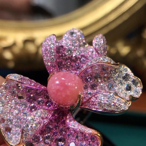 395#High jewelry Fashion Natural Cherry Blossom Powder Conch Pearl Hole Bead Ring Main Stone 2.572 Carat 18k Gold with Diamond HL - Image 2