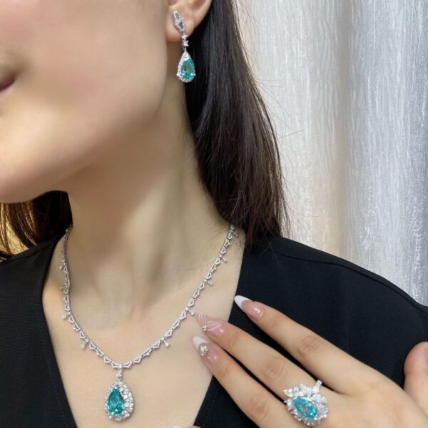 #120 S925 Silver Light Luxury Exquisite High-end Feel 8.63-carat Large water drop cultivated Paraiba blue Gemstone necklace - Image 5