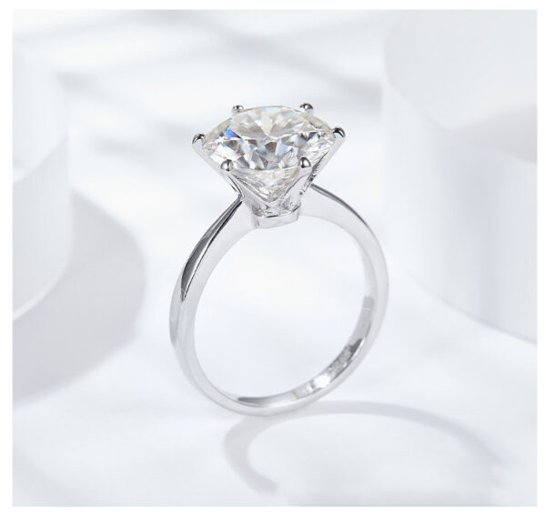 #151 S925 Silver Light Luxury Exquisite High-end 5-carat six-prong Moissan diamond wedding ring - Image 5