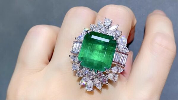 403#High end fashion natural emerald ring pendant necklace with three use main stone 18.76 carats 18k gold and diamond LD certificate - Image 5